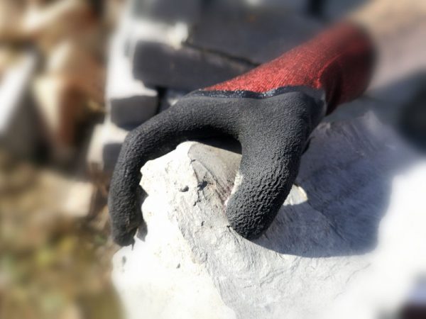 Heavy duty latex gloves – comfortable fit. Great abrasion and cut resistance